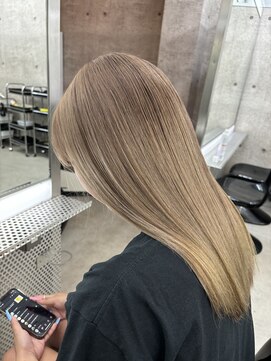 イキ 表参道(iki omotesando) ブルーグレージュ/カーキベージュ/ブルーシルバー/レイヤー