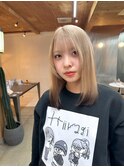ベージュ×ブラウン