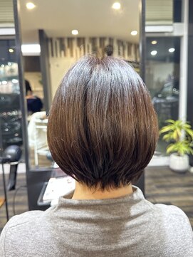 グラーヴ(GRAVE) ショートボブ