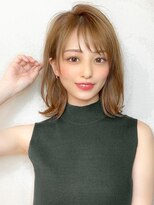 ラルユー 金山(LallYou)&nbsp;韓国風レイヤー/外ハネくびれ/ミディアムレイヤー/ぱっつん前髪