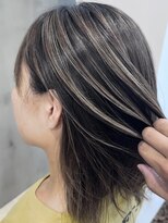 デコラソラン 本川越(DECORA SORAN)&nbsp;【30～40代＊人気】白髪ぼかしハイライト【本川越】