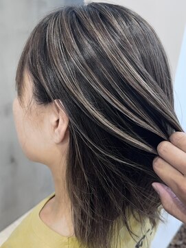 デコラソラン 本川越(DECORA SORAN) 【30~40代*人気】白髪ぼかしハイライト【本川越】