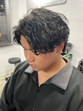 マーズ(MARS) シャドウパーマ刈り上げセンターパートフェザーパーマ