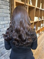 ロベルシ(ROVERSI)&nbsp;巻かなくても可愛い！これが無重力パーマ！