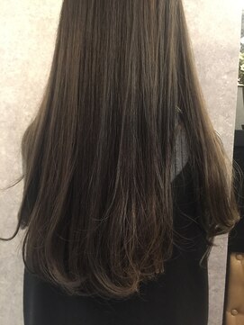 ロンド ブランシュ 錦糸町北口(Lond blanche) 【お客様ヘア】ロングヘア×アンダートーンのカーキカラー