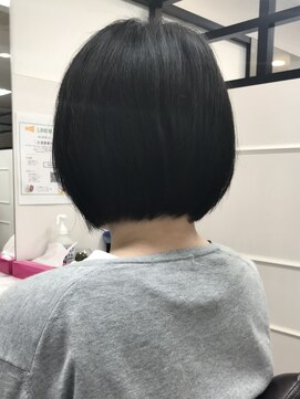 ゴウ トゥデイ シェアサロン 京都店(GO TODAY SHAiRE SALON) アッシュ系の白髪染め　ショートボブ