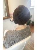 ショートボブ