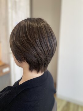 リブ(Riv.) ショートボブ