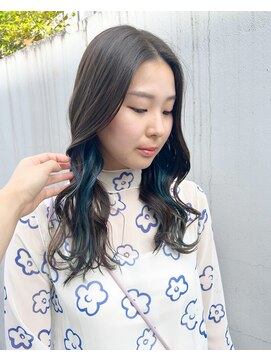 センスヘア(SENSE Hair) お色味はしっかり!派手すぎないイヤリングカラー☆