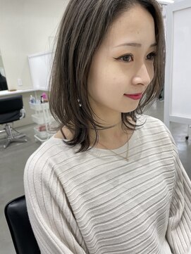 キートス 高知店(kiitos) ★くびレイヤーグレージュ小顔似合わせカット
