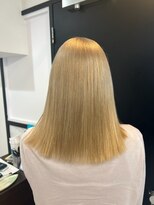 アルーシェウィズスカイ 原宿(Alushe with Sky)&nbsp;ハニーブロンド/ダブルカラー/インナーカラー/ケアブリーチ