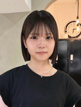 ローレン(LOREN) 黒髪/ボブルフ/ネビージュ/小顔/ワンレン/栄/髪質改善/前髪