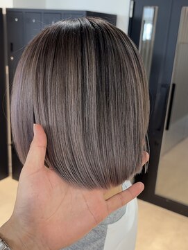 メリー オオサカ(Merly Osaka) バレイヤージュ