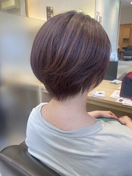 ウイバイファースト(u'i by first) ショートボブ×ニュアンスカラー