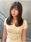 大人ガーリー似合わせミディアムレイヤーカットダークアッシュ