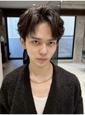 刈り上げセンターパートリバースセンターパートニュアンスパーマ