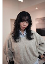 エヴリィ(every) レイヤー/ニュアンスパーマ/髪質改善トリートメント20代