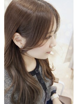 ジュノヘアー(Juno.hair)の写真/1日が決まる!前髪カット+顔まわりレイヤーで、あなたの魅力を最大限に引き出す☆