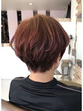 ドゥ スタイル 三国ヶ丘店(Duex Style) 新色イルミナ・白髪ぼかしカラー メリハリ小顔ショート×ポピー