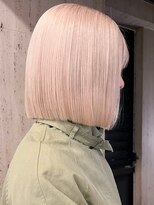 プネル 渋谷(PUNEL)&nbsp;渋谷/ホワイトブロンド /切りっぱなしボブ 外国人ニュアンス