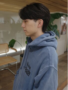 ラロ(raro) センターパートニュアンスパーマメンズナチュラル