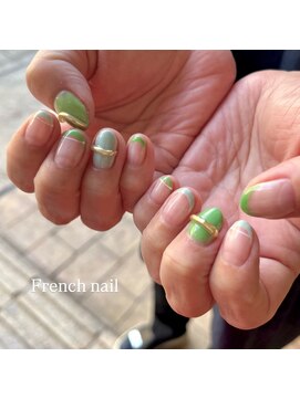 ラ シェンテ 宝塚(La Sente) フレンチネイル