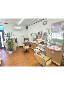 【JR朽網駅すぐ】親子経営のアットホーム空間が自慢◎2席のみのプライベートサロンです♪駐車場あり☆