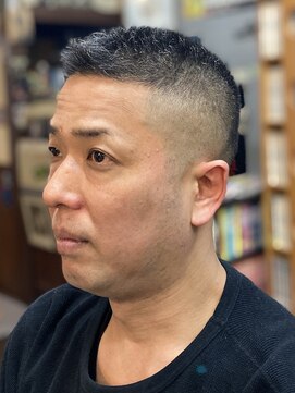 ズーム(ZOOM) フェードショートスタイルB系