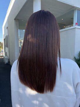 マカロンコワフュールドウシワカマル(macaron coiffure de ushiwakamaru) ピンクベージュカラー