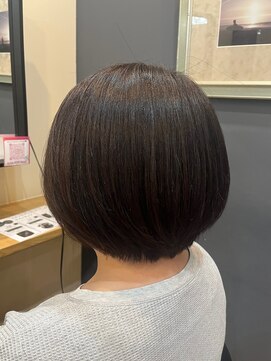 アルター(aL ter) 丸みショートボブ