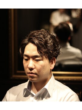 キングスマントーキョー 多摩センター2nd(KINGSMAN TOKYO) 7:3パーマ