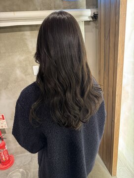 ニーゼロゼロナナ(2007) 艶髪