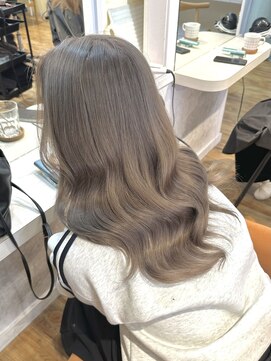 トラック(TRUCK) 大人グレージュ