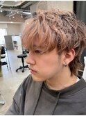 【メンズ】　ベージュピンク　ブリーチ　ニュアンスパーマ