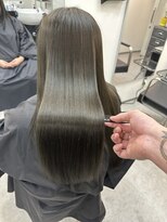 ミラ 銀座(MILA)&nbsp;縮毛矯正とオリーブカラー