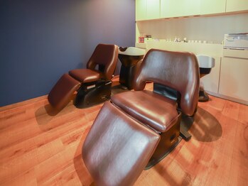 ドローム(droem)の写真/髪や頭皮のダメージが気になる…そんな大人女性にオススメ☆髪に優しい商材でナチュラルな仕上がりを実現♪