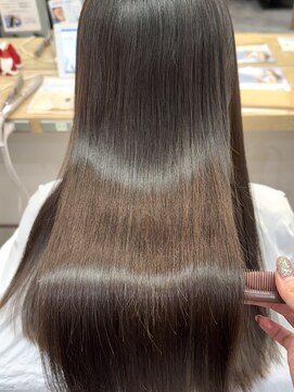 オッジバイケンジ(oggi by KENJE) 髪質改善/縮毛矯正/ロングヘア