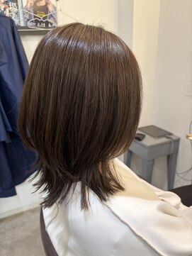 ライズ ヘア ブランド スウェル(RISE HAIR BRAND SWELL) 30代/20代/髪質改善/外ハネ/レイヤー/アッシュ/江坂/江坂
