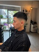スキンフェード×ナチュラルクロップショート