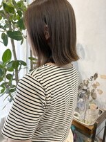ミント(mint) ☆オリーブベージュ☆ブリーチなしダブルカラー☆レイヤーカット