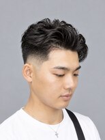 スター 稲沢店(STAR)&nbsp;フェードカットニュアンスパーマかき上げスタイル