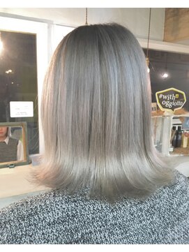 ビーチ(Beach) プラチナホワイト☆