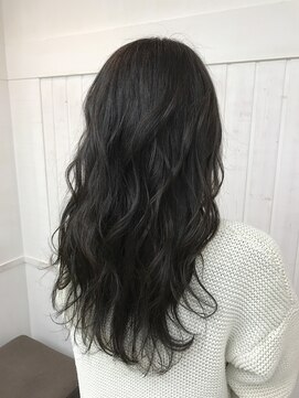 ナンバー アンフィール 渋谷(N° anfeel) ダークアッシュ&リラックシー外ハネウェーブ！