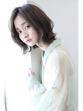 ブレンドバイハピネス(Blend by happiness) 外ハネボブ　くびれヘア　グレージュ