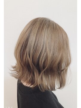 イースタイル 元町店(e-style) ナチュラルハイライト+ゆるぼぶスタイル