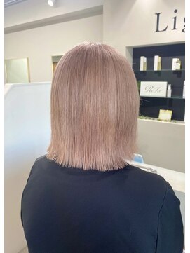 リグ 横浜(Lig.) ケアブリーチハイトーンミルクティーベージュカラー