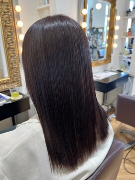 コワファースト させぼ五番街店(COIFF1RST) 佐世保で叶う美髪矯正♪