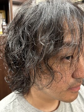 カーザ(CASA) 癖っ毛風メンズパーマ