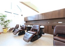 カペリ デ アーテ(Capelli di arte)の雰囲気(フルフラット式で寒い日にはヒーターで暖かいシャンプー台*)