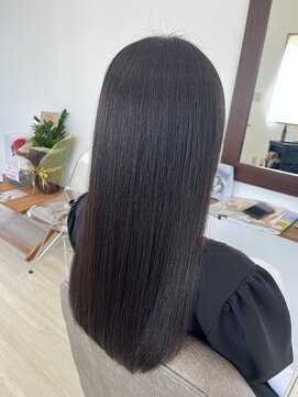 ラテ(Latte) ロングスタイル×髪質改善トリートメント♪